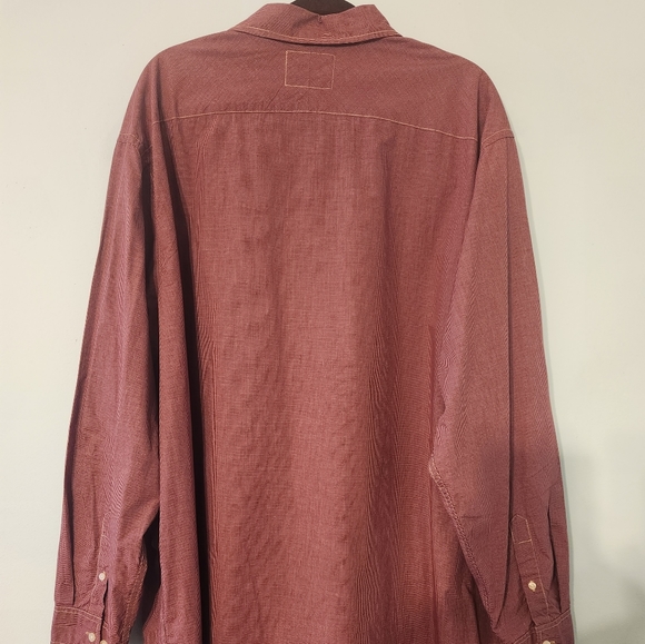 Roundtree Casual button down shirt..color Red / White - Picture 2 of 5